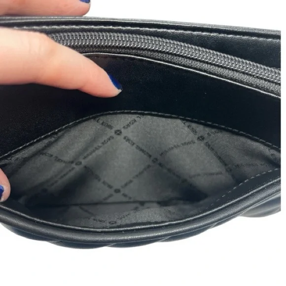 Michael Kors Rose‎ Quilted Shoulder Bag Black Medium - Picture 11 of 12